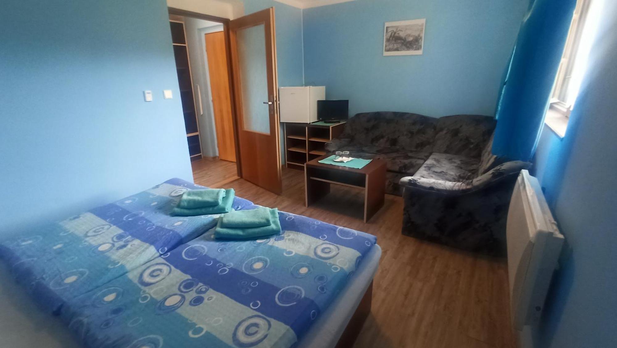 Penzion U Kostela Mláka Extérieur photo